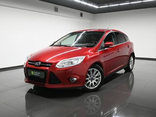 2013 Ford Focus III, красный, 795000 рублей, вид 1