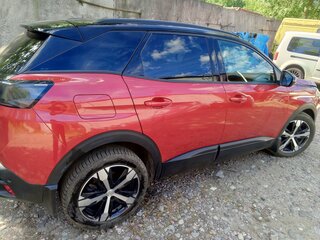 2022 Peugeot 3008 II Рестайлинг, красный, 1910000 рублей, вид 3