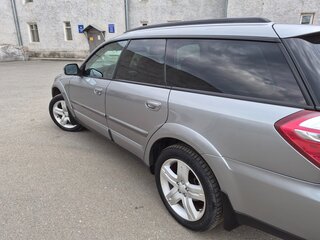 2007 Subaru Outback III Рестайлинг, серебристый, 1000000 рублей, вид 5