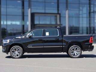 2026 Ram 1500 Crew Cab V Рестайлинг, чёрный, 12390000 рублей, вид 4