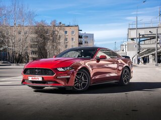 2020 Ford Mustang VI Рестайлинг, красный, 3330000 рублей, вид 3