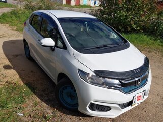 2019 Honda Fit III Рестайлинг, белый, 1150000 рублей, вид 1