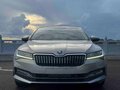 2022 Skoda Superb III Рестайлинг, серебристый, 2377700 рублей - вид 1