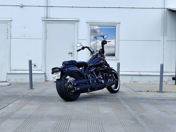 2010 Harley-Davidson Cross Bones, чёрный, 1750000 рублей - вид 17