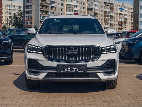 2026 Geely Monjaro I, белый, 4954990 рублей