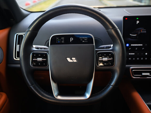 2023 Li Auto (Lixiang) L9 44.5 kWh I, чёрный, 6499000 рублей - вид 14