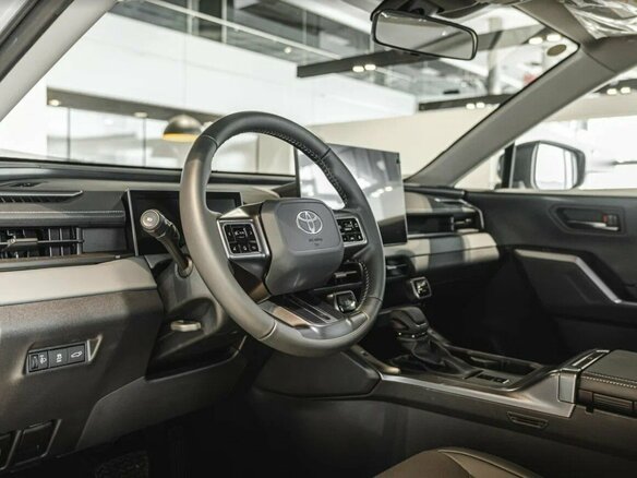 2026 Toyota RAV4 VI (XA60), белый, 5490000 рублей - вид 4