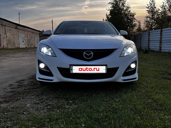 2011 Mazda 6 II (GH) Рестайлинг, белый - вид 1