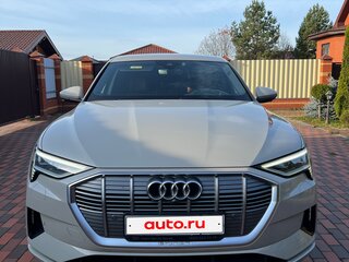 2021 Audi e-tron 55 I, серый, 7500000 рублей, вид 3