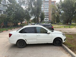 2019 Lada (ВАЗ) Granta I Рестайлинг, белый, 385000 рублей, вид 2