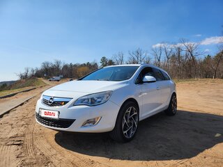 2012 Opel Astra J, белый, 650000 рублей, вид 1