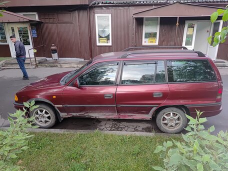 1997 Opel Astra X16SZR F, красный, 150000 рублей, вид 2