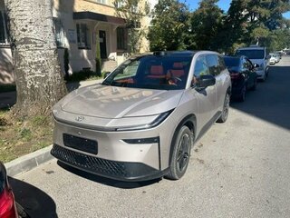 2026 Toyota bZ3X 58.3 kWh, серебристый, 2939000 рублей, вид 2