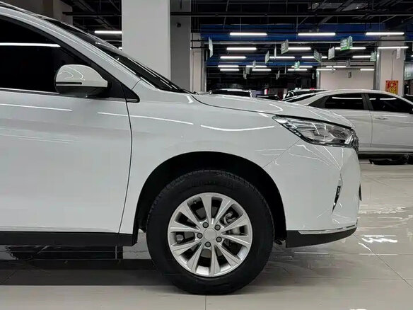 2023 Haval M6 Plus II, белый, 1150000 рублей - вид 6