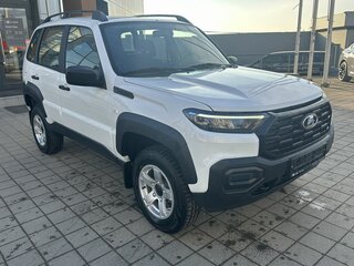 2026 Lada (ВАЗ) Niva Travel I Рестайлинг, белый, 1603000 рублей, вид 3