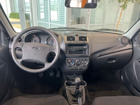 2026 Lada (ВАЗ) Granta I Рестайлинг, белый, 850000 рублей - вид 8