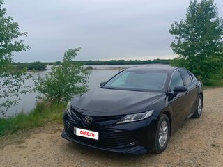 2018 Toyota Camry VIII (XV70), жёлтый, 1850000 рублей, вид 1