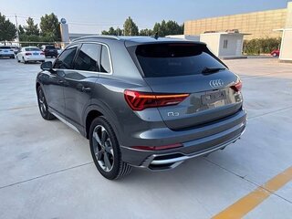 2022 Audi Q3 35 TFSI II (F3), серый, 2844000 рублей, вид 3