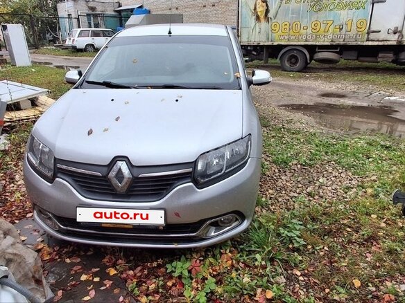 2016 Renault Logan II, серебристый, 850000 рублей