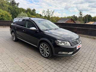 2013 Volkswagen Passat Alltrack B7, чёрный, 1600000 рублей, вид 1