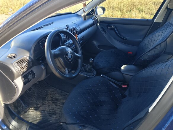 2002 SEAT Leon I, синий, 350000 рублей - вид 8
