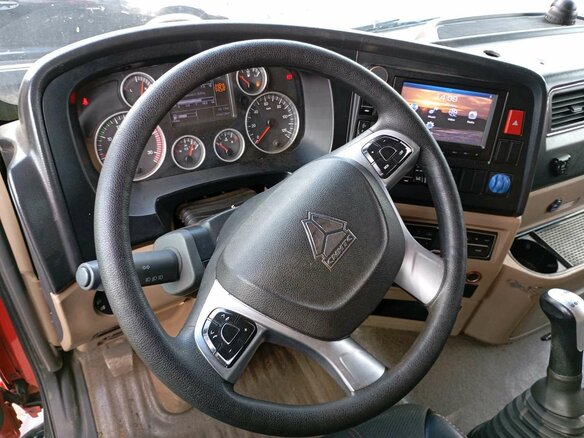 2023 Sinotruk Howo T5G, красный, 6050000 рублей - вид 6