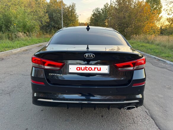 2019 Kia Optima IV Рестайлинг, синий, 1855000 рублей - вид 7