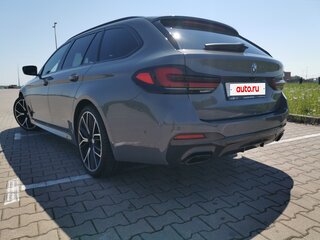 2021 BMW 5 серии 540d xDrive VII (G30/G31/G38) Рестайлинг, серый, 5777777 рублей, вид 5
