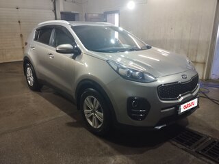 2017 Kia Sportage IV, серебристый, 1490000 рублей, вид 4