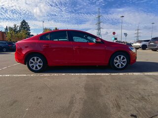 2013 Volvo S60 II Рестайлинг, красный, 1250000 рублей, вид 5
