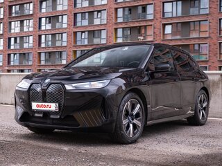 2022 BMW iX xDrive40 I (I20), чёрный, 6200000 рублей, вид 2