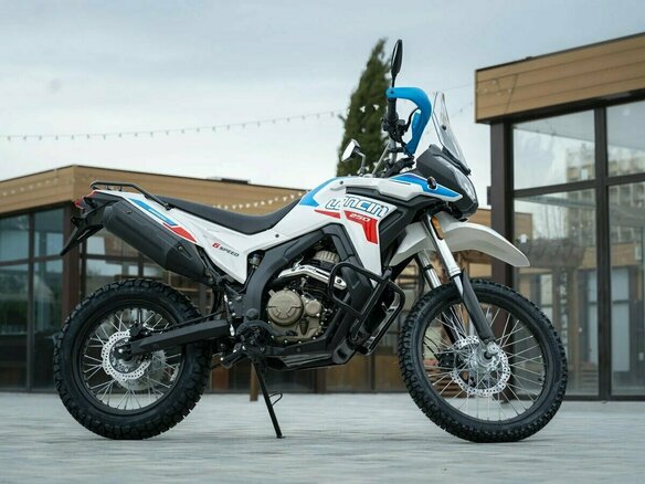 2026 Loncin DS250, белый, 258000 рублей