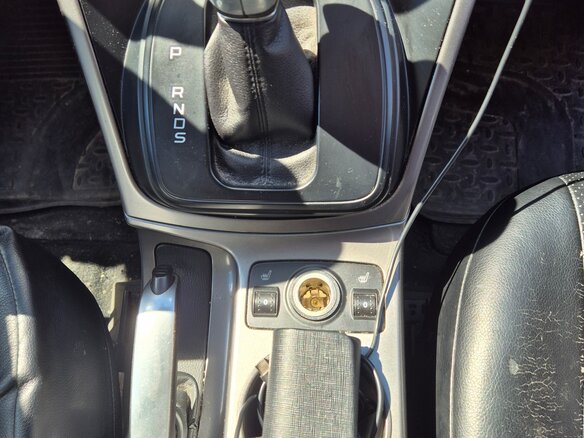 2014 Ford Kuga II, белый, 1300000 рублей - вид 13