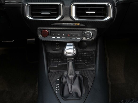 2024 Ford Mustang VII, серый, 6250000 рублей - вид 27