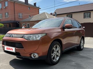 2012 Mitsubishi Outlander III, коричневый, 1490000 рублей, вид 3