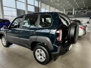 2026 Lada (ВАЗ) Niva Travel I Рестайлинг, зелёный, 1514248 рублей, вид 5