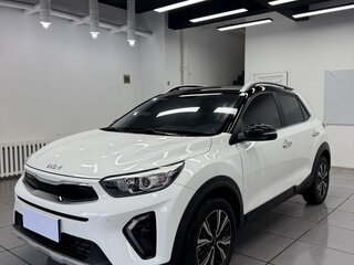 2022 Kia KX1, белый, 1200000 рублей, вид 1