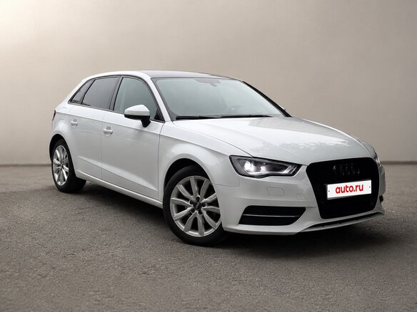 2013 Audi A3 III (8V), белый
