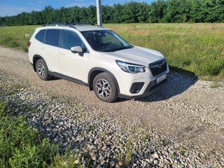 2019 Subaru Forester V, белый, 3000000 рублей, вид 3