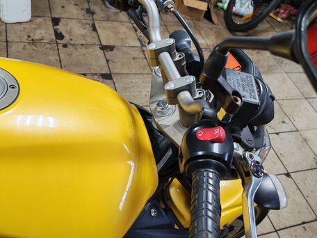 2009 Yamaha XJ600, жёлтый, 500000 рублей, вид 5