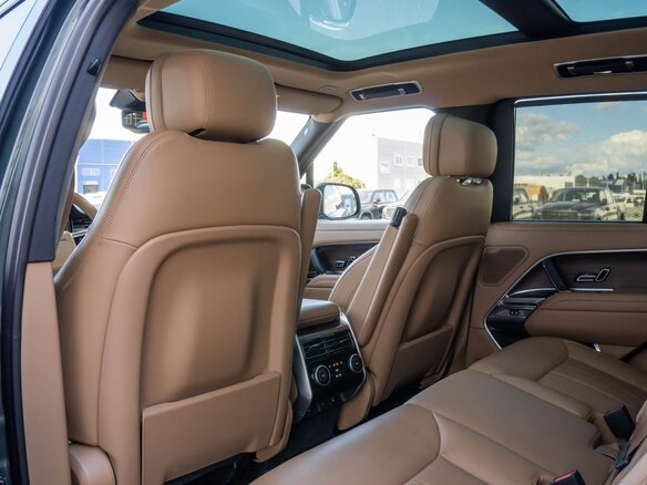 2022 Land Rover Range Rover D350 MHEV V, зелёный, 16900000 рублей - вид 7
