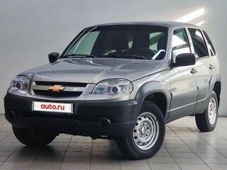 2016 Chevrolet Niva I Рестайлинг, серый, 630000 рублей, вид 1