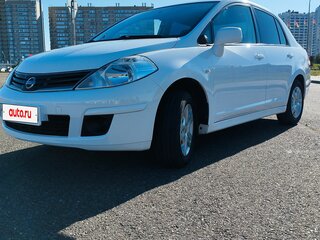 2012 Nissan Tiida I Рестайлинг, белый, 780000 рублей, вид 1