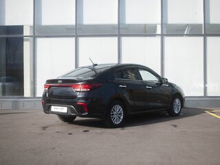 2017 Kia Rio IV, чёрный, 1080000 рублей, вид 2