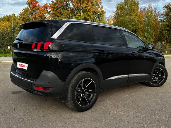 2018 Peugeot 5008 II, чёрный, 1950000 рублей - вид 4