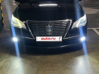 2014 Toyota Crown XIV (S210), чёрный, 1850000 рублей, вид 3