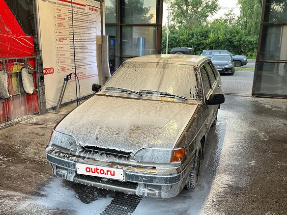 2002 Lada (ВАЗ) 2115, серебристый, 91799 рублей