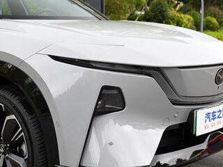 2026 Mazda EZ-60, серый, 4797000 рублей, вид 2
