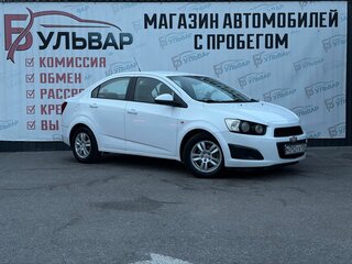 2012 Chevrolet Aveo II, белый, 790000 рублей, вид 1