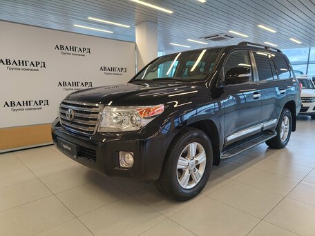 2015 Toyota Land Cruiser 200 Series Рестайлинг 1, чёрный, 3890000 рублей, вид 1
